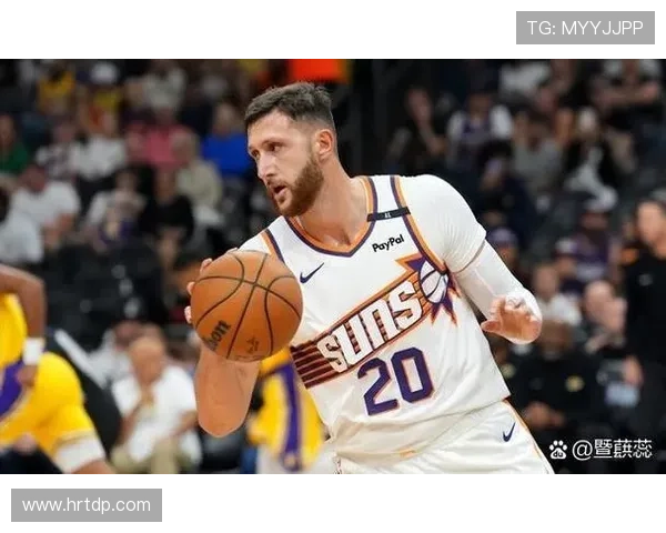 布克开局火热赛季前六场五次30分创太阳队史新纪录